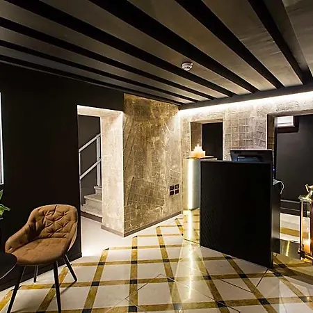 ホテル Riva Del Vin Boutique