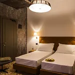 Riva Del Vin Boutique Hotel 3*
