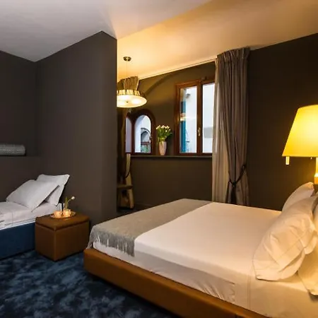 Riva Del Vin Boutique Szálloda